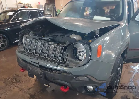 2016 Jeep Renegade Trailhawk z USA, uszkodzony, nr VIN ZACCJBCT4GPD29400